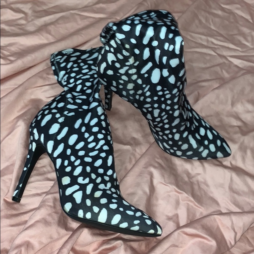 Black and white print sock boots